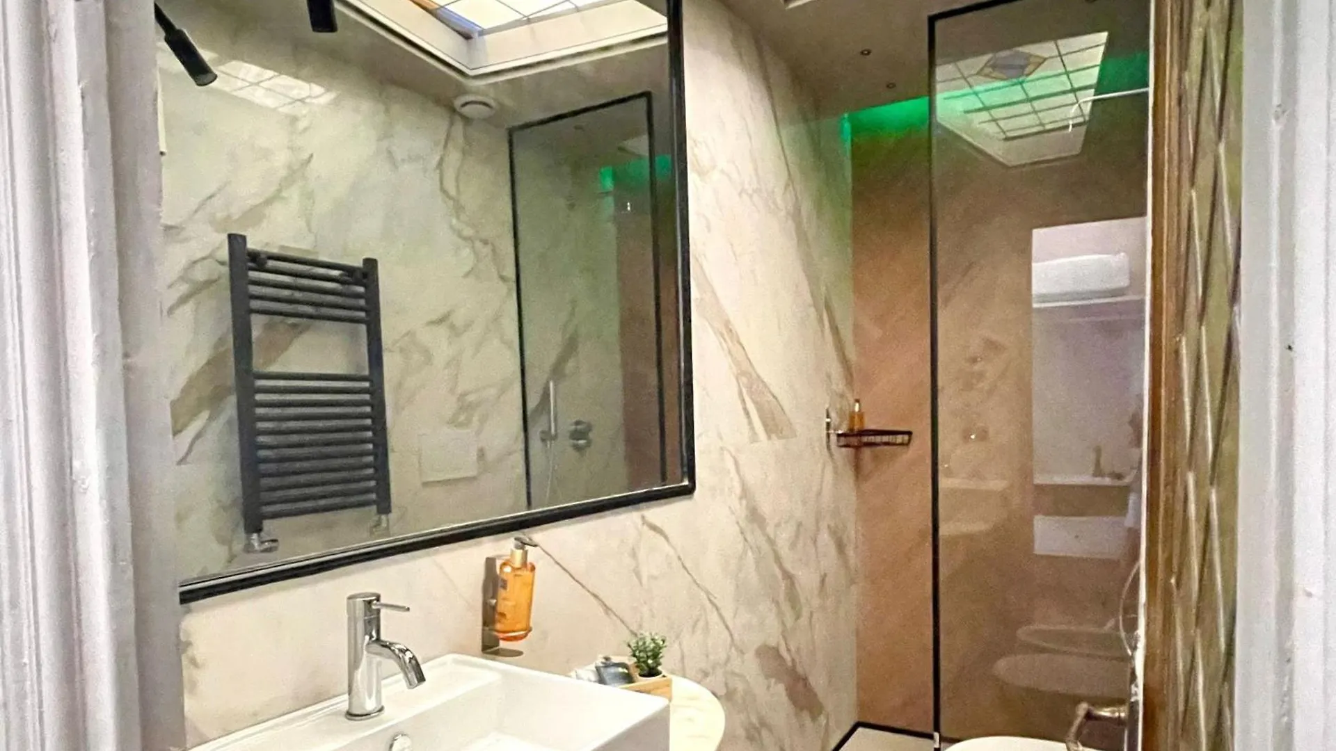 Z-Archsuites Urbe Rome Guest house